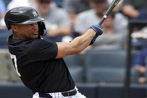 Yankees’ Giancarlo Stanton rips first homer of spring training