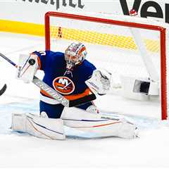 Ilya Sorokin not dwelling on his Game 3 Islanders meltdown