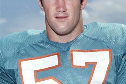 Mike Kolen, two-time Super Bowl champion, member of undefeated Dolphins, dead at 76