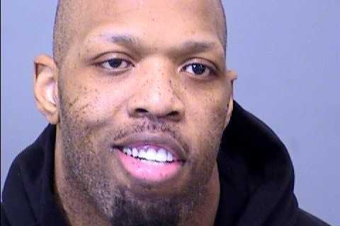 Terrell Suggs arrested for assault in Arizona