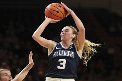 Iowa has its next Caitlin Clark in star Villanova transfer Lucy Olsen