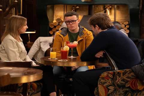 Belle Dingle's Friendship with Vinny Grows as Tom's Behavior Takes a Dark Turn in Emmerdale