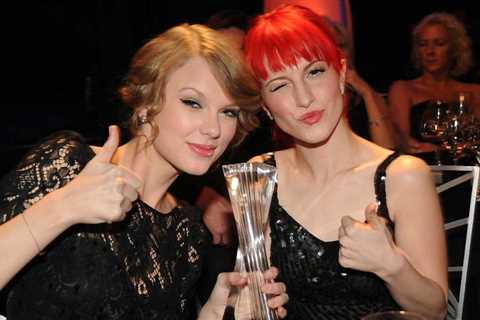 Hayley Williams Is ‘So Ready’ to Tour With Taylor Swift