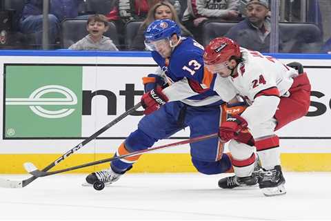 Islanders hoping another hot streak is coming as they try to stay alive against Hurricanes