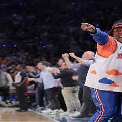 Spike Lee, Knicks fans go wild outside MSG after rout of Pacers: ‘Knicks in six!’