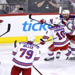 Chris Kreider hat trick completes Rangers rally to eliminate Hurricanes in Game 6