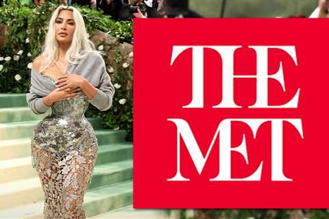 Kim Kardashian Stuns Everyone With Her Itty-Bitty Waist At Met Gala