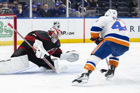 Hurricanes swap goalies as Pyotr Kochetkov draws Game 3 start vs. Rangers