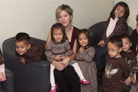 The Gosselin Kids Just Turned 20, And Kate Gosselin Shared A Rare Picture Of 4 Of 'Em