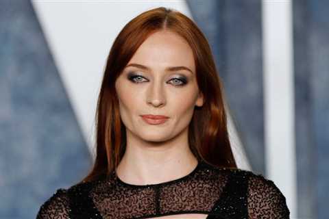 Sophie Turner Addressed Rumors Of Buccal Fat Removal And Shared That Her Face Would Previously..