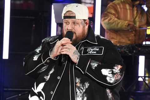 Jelly Roll Says Smoking Marijuana ‘Has Kept Me Sober’ Amid Lifestyle Change