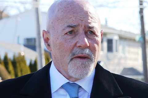 Donald Trump's Pal Bernard Kerik Says Prez's Safety Too Risky in Prison