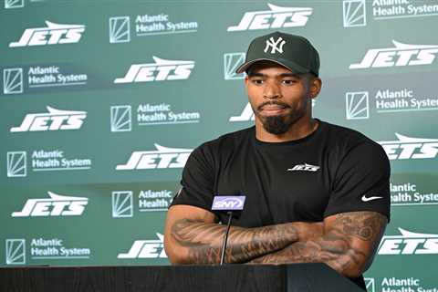 Chuck Clark’s Jets injury return comes with same old chip on his shoulder