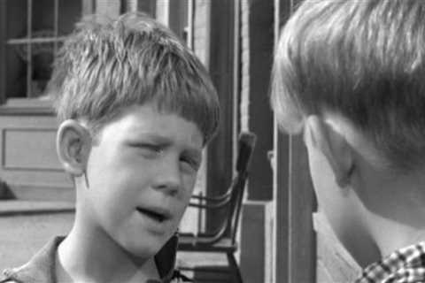 The Andy Griffith Show Rewrote Opie Thanks To Ron Howard’s Father