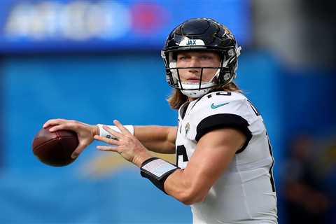 Trevor Lawrence signs massive five-year, $275 million Jaguars contract extension