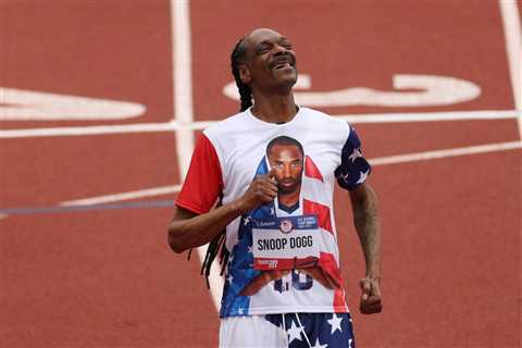 Watch Snoop Dogg Run the 200m Race at the 2024 Summer Olympic Trials