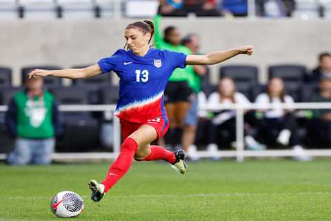 Alex Morgan left off USWNT Olympics roster in surprising decision