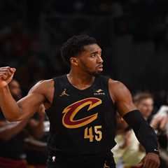 Donovan Mitchell agrees to $150 million contract extension with Cavaliers