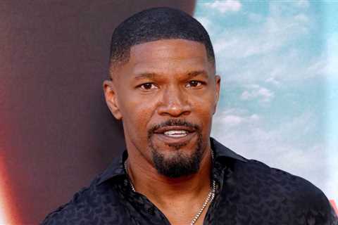 Jamie Foxx Describes ‘Bad Headache’ That Led to Being ‘Gone For 20 Days’ During 2023 Health Crisis