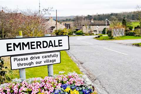 Beloved Emmerdale Couple's Shocking Split