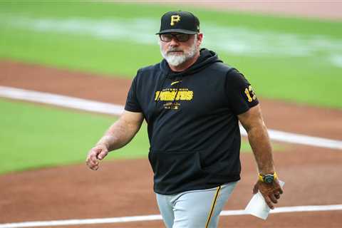 Pirates manager explains why he pulled Paul Skenes during no-hit bid