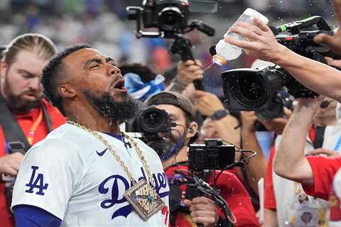 Teoscar Hernandez edges out Bobby Witt Jr. in thrilling final round for narrow Home Run Derby win