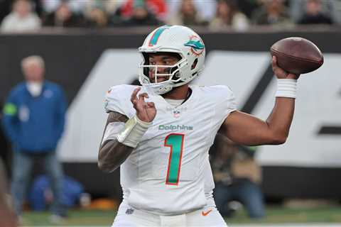 Tua Tagovailoa gets massive $212.4 million extension with Dolphins