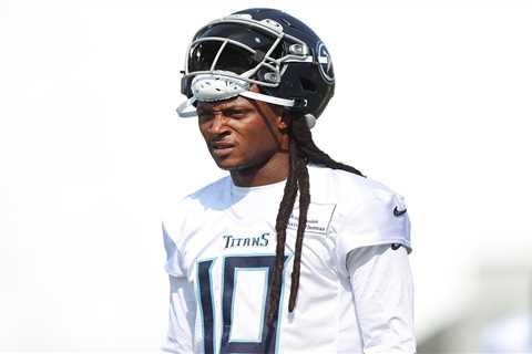 DeAndre Hopkins out at least a month with injury in Titans gut-punch