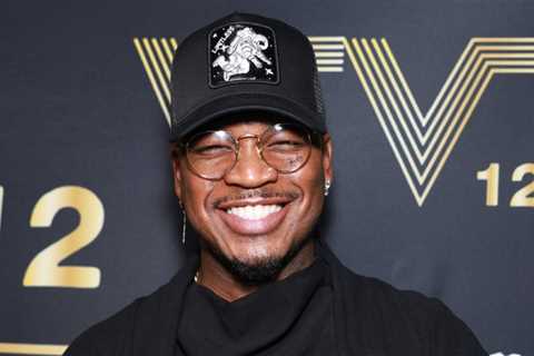 Ne-Yo Honored With His Own Day & Key To Las Vegas During Show