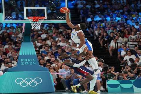 LeBron James gets posterized by France’s Guerschon Yabusele in wild Olympic moment