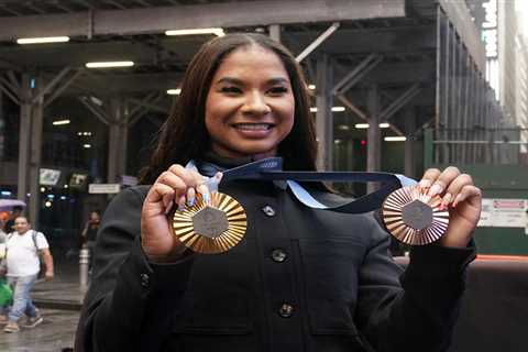 US gymnast Jordan Chiles must return bronze medal after court mandates score change, IOC says