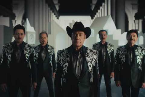 ‘Aquí Mando Yo’ Takes Los Tigres del Norte Back to No. 1 on Regional Mexican Airplay: ‘We Feel..