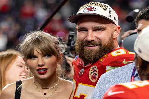 Patrick Mahomes Says Travis Kelce Finally Grew His Hair Out Thanks to Taylor Swift’s Influence