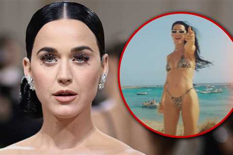 Katy Perry Hits Back at Claim She Filmed 'Unauthorized' Video on Protected Dunes