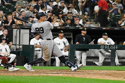 Aaron Judge makes history with 300th homer after role reversal as Yankees clobber White Sox