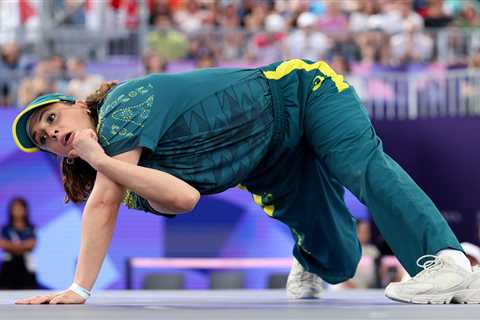 Raygun ‘represented hard’ in much-criticized Olympic routine: Australian teammate