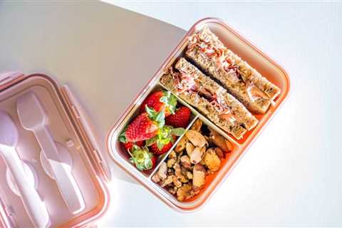 Say Goodbye to Cold Meals With This UVI Self-Heating Lunchbox: Here’s Where to Buy It