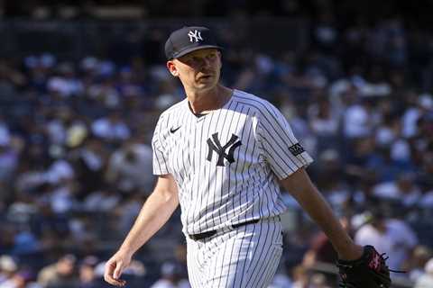 Yankees DFA Michael Tonkin in ‘tough’ move as they call up Phil Bickford