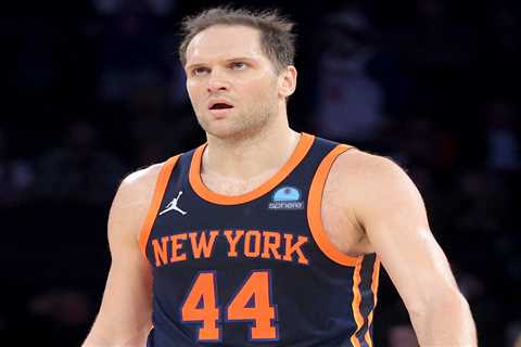 Bojan Bogdanovic appears on track for Nets camp after foot, wrist surgery