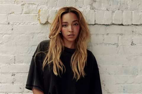 Tinashe Tells Kaytranada That Despite ‘Extremely Competitive’ Pop Girl Market ‘I Don’t Have Any..