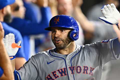 Mets to be without J.D. Martinez for Red Sox opener Monday