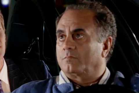 Ranjit The Limo Chauffeur in 'How I Met Your Mother' 'Memba Him?!