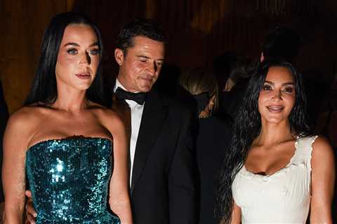 Orlando Bloom Appears to Check Out Kim Kardashian's Famous Backside