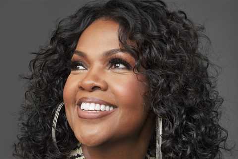 CeCe Winans Earns Her Fifth Gospel Airplay Chart No. 1 With ‘That’s My King’