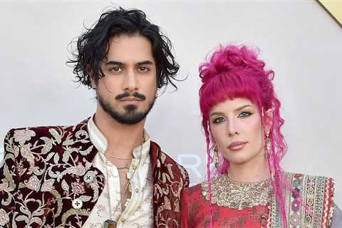 Halsey Announced She's Engaged To Avan Jogia After The VMAs