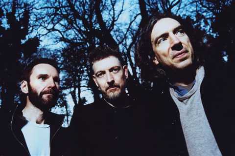 Snow Patrol Drops Long-Awaited Album ‘The Forest Is the Path’: Stream It Now