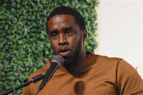 Sean ‘Diddy’ Combs’ Alleged Text Messages After Cassie Assault – Hollywood Life