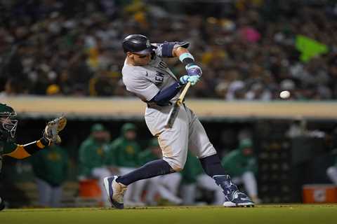 Aaron Judge, Giancarlo Stanton, Anthony Volpe homer as Yankees rout A’s