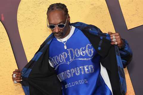 Snoop Dogg and Death Row Sign Publishing Deals With Reservoir Media