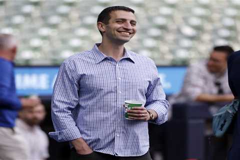 David Stearns saw no easy way out of Mets-Braves series debacle